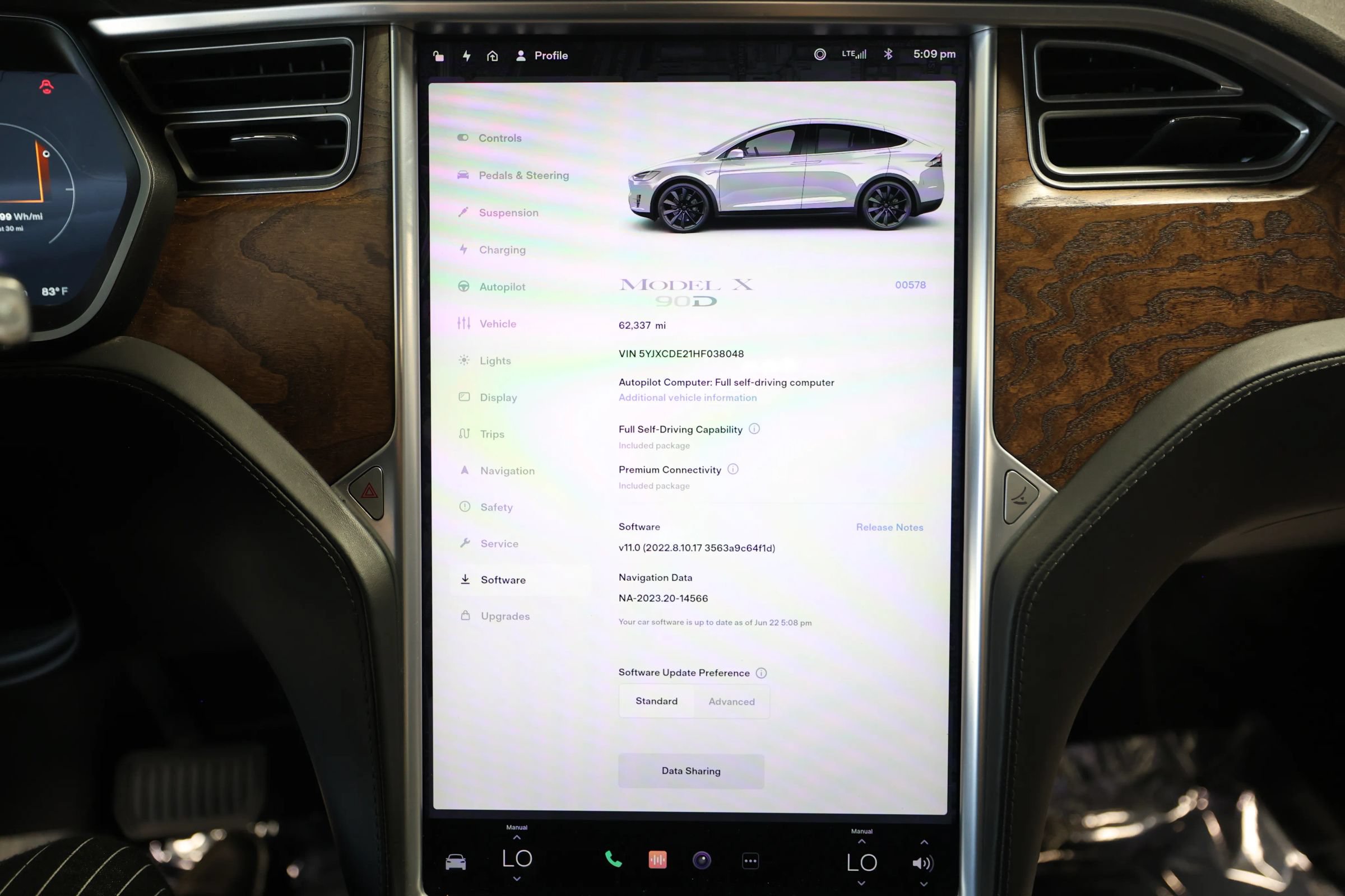 Used 2017 Tesla Model X 90D AWD/4WD image 55