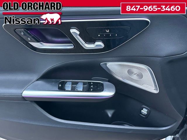 Used 2023 Mercedes-Benz C 300 4MATIC Sedan w/ AMG Line w/ Night Package image 8