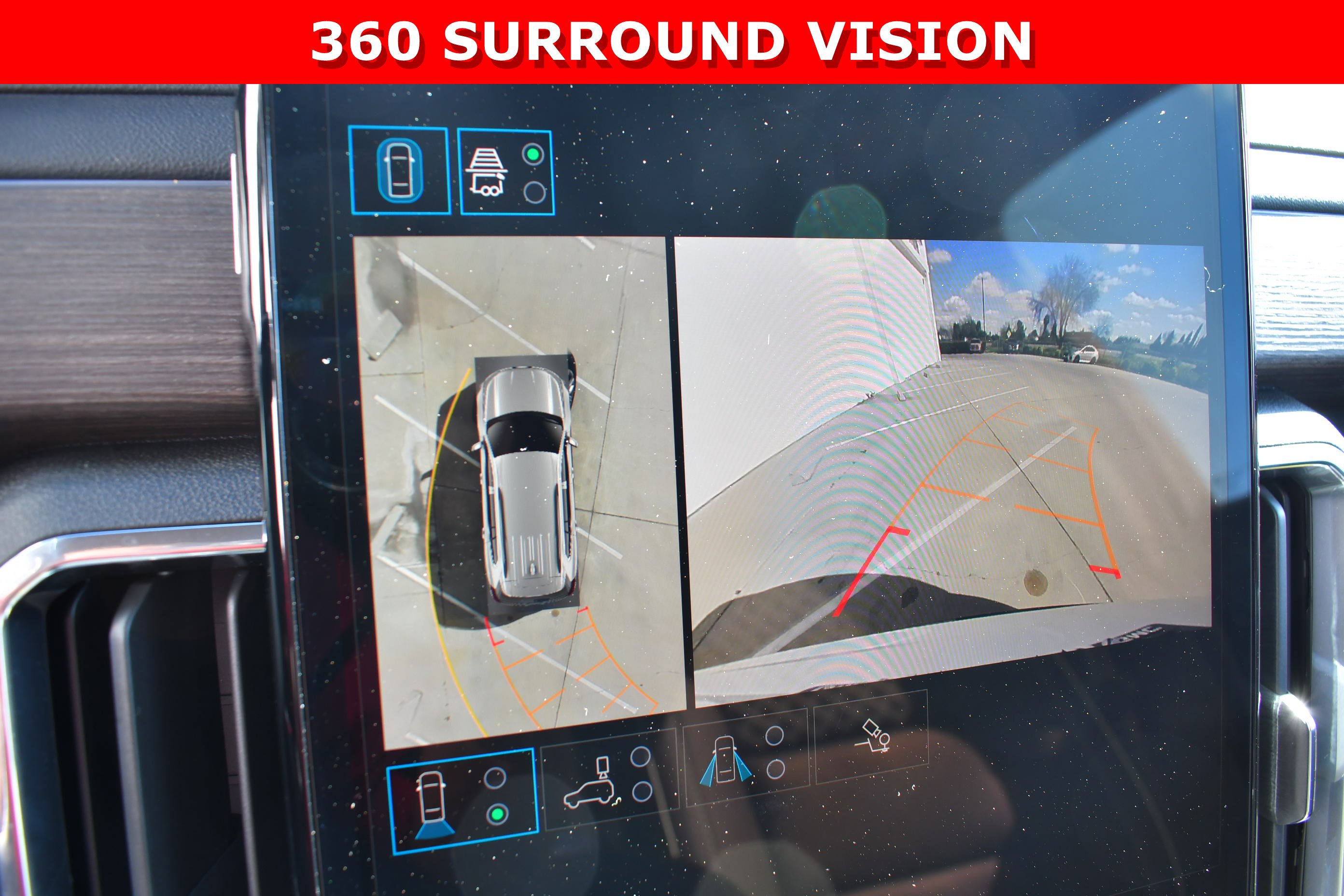 Used 2025 GMC Acadia Denali w/ Super Cruise Package image 16