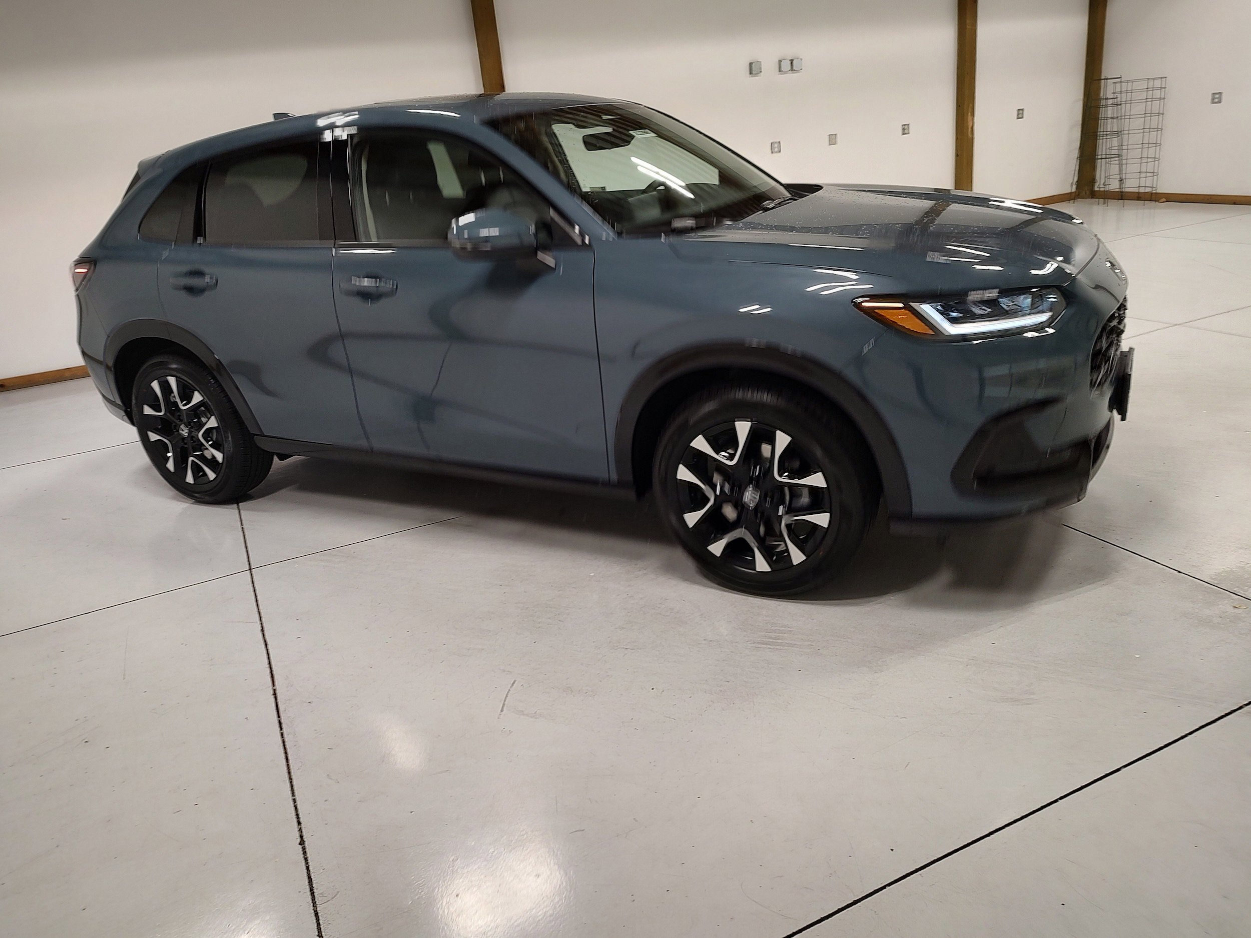 New 2026 Honda HR-V EX-L image 2