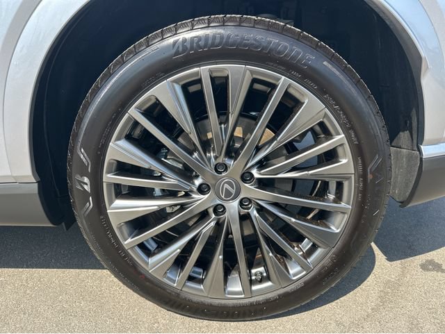 Certified 2026 Lexus RX 450h AWD w/ Convenience Package image 41