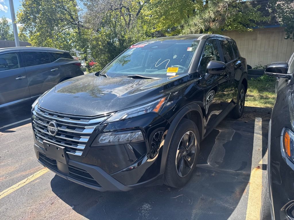Used 2024 Nissan Rogue SV