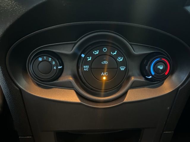 Used 2018 Ford Fiesta S image 24