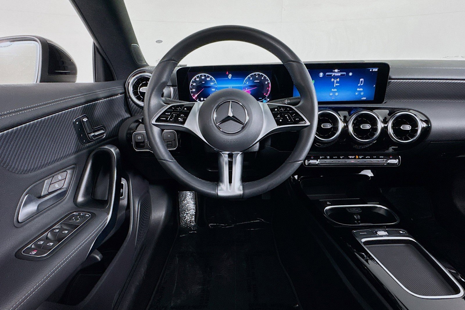 Certified 2026 Mercedes-Benz CLA 250 4MATIC image 5