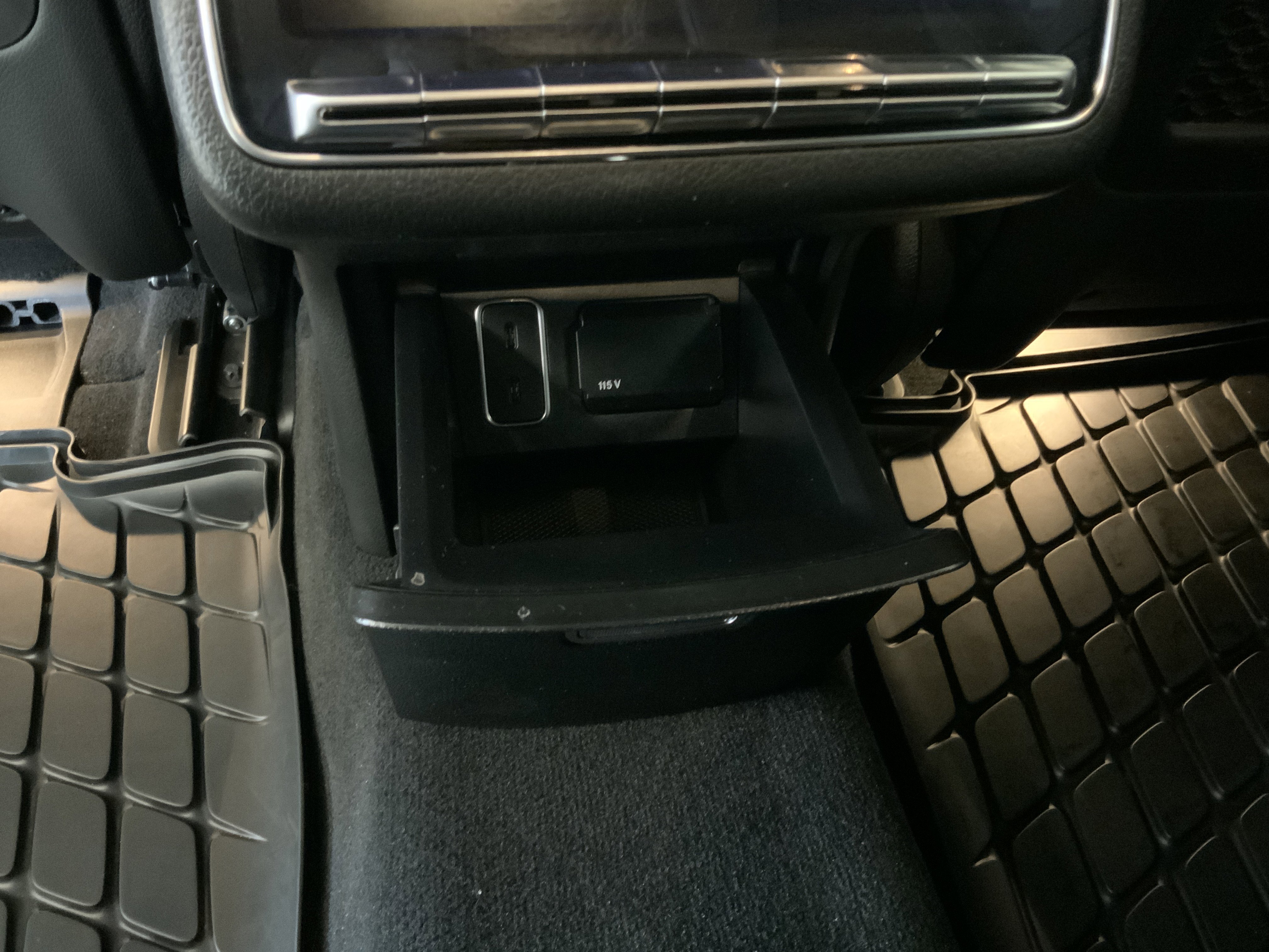 Used 2022 Mercedes-Benz GLS 450 4MATIC image 30