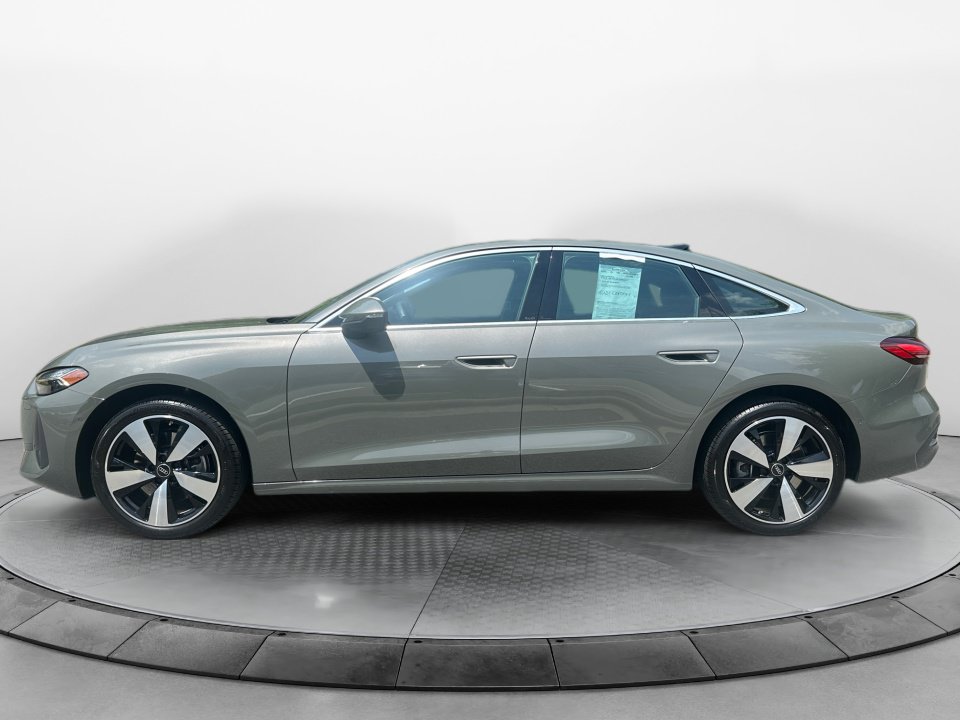 Used 2025 Audi A5 2.0T Premium Plus AWD/4WD image 4