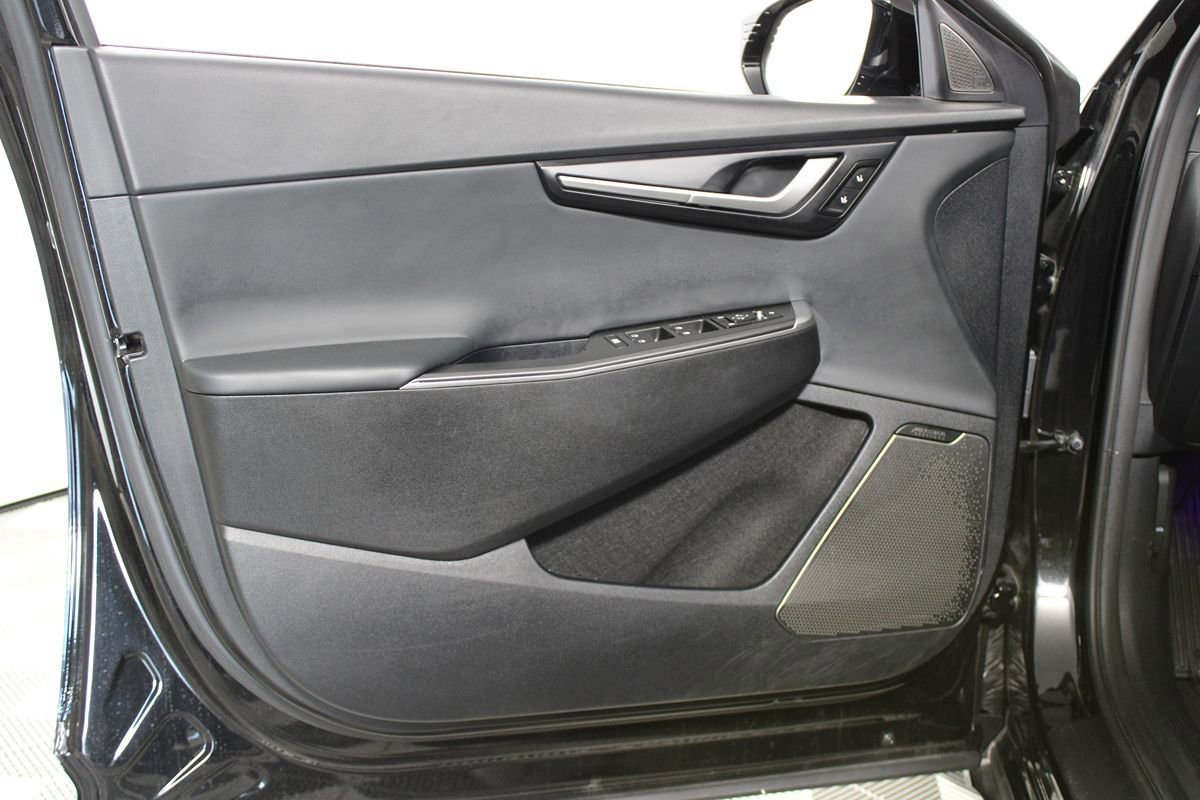 Used 2024 Kia EV6 Wind w/ Wind Technology Package RWD image 6