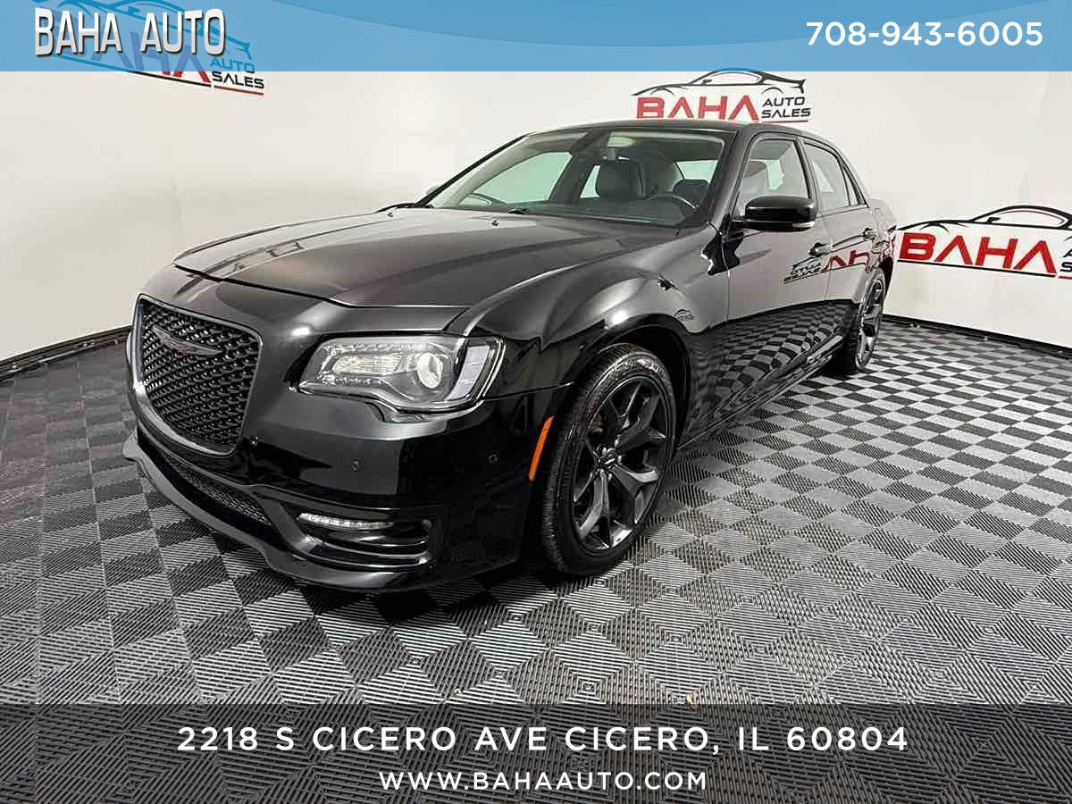 Used 2021 Chrysler 300 Touring L RWD image 1