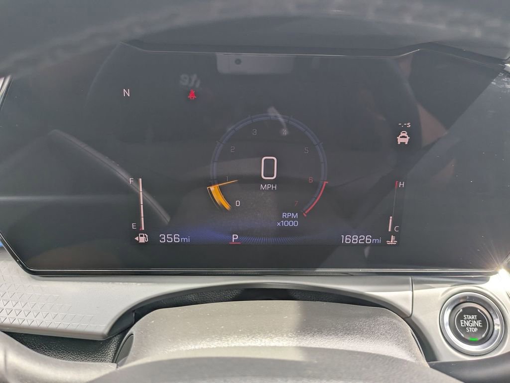 Used 2025 Chevrolet Trax LT w/ LT Convenience Package FWD image 22
