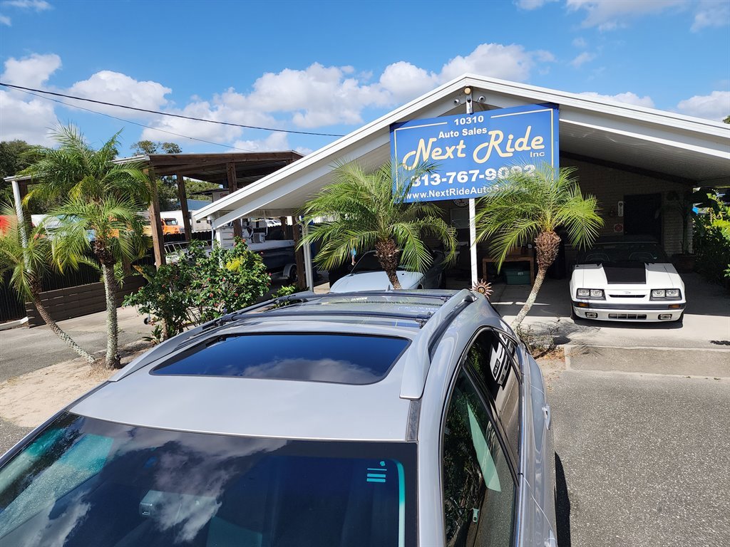 Used 2011 Lexus RX 350 2WD w/ Premium Pkg image 5