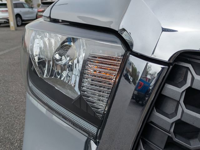 Used 2019 Toyota Tundra SR5 w/ SR5 Upgrade Package image 10