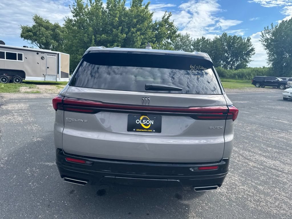 Used 2026 Buick Enclave Preferred AWD/4WD image 4