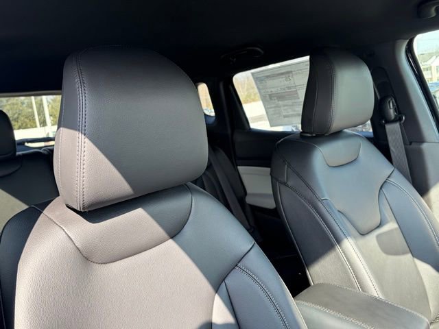 New 2026 Jeep Compass Limited image 28