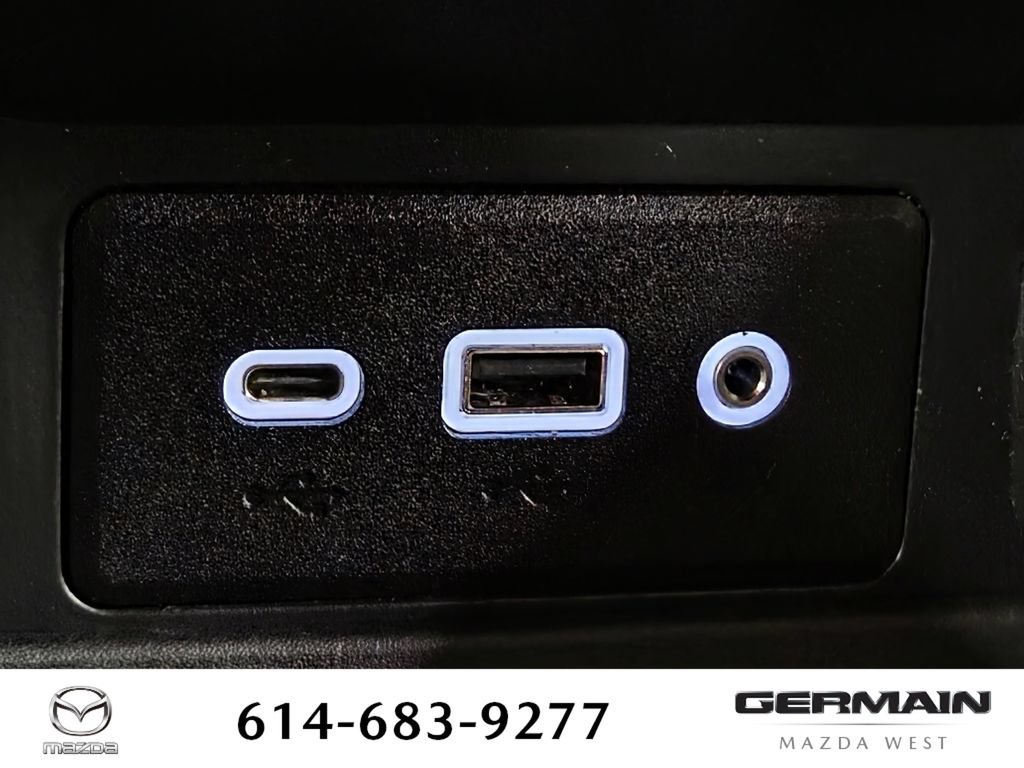 Used 2020 GMC Terrain SLE w/ Driver Convenience Package FWD image 32