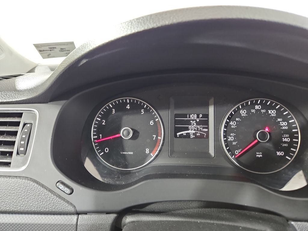Used 2014 Volkswagen Jetta SE FWD image 15