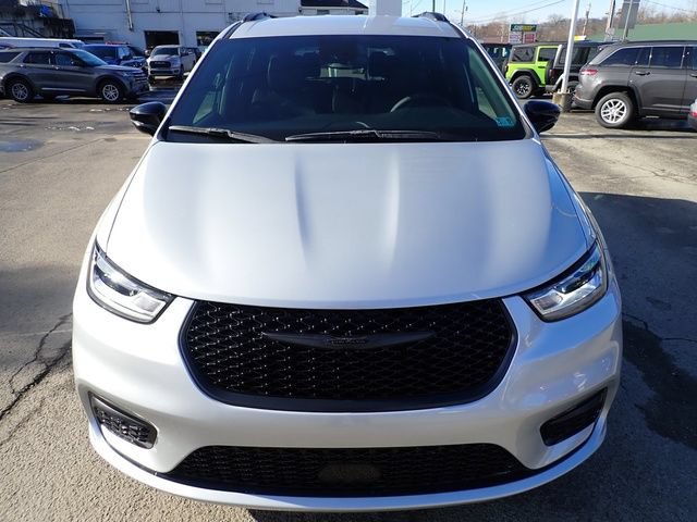 New 2026 Chrysler Pacifica Select w/ S Appearance Package AWD/4WD image 10