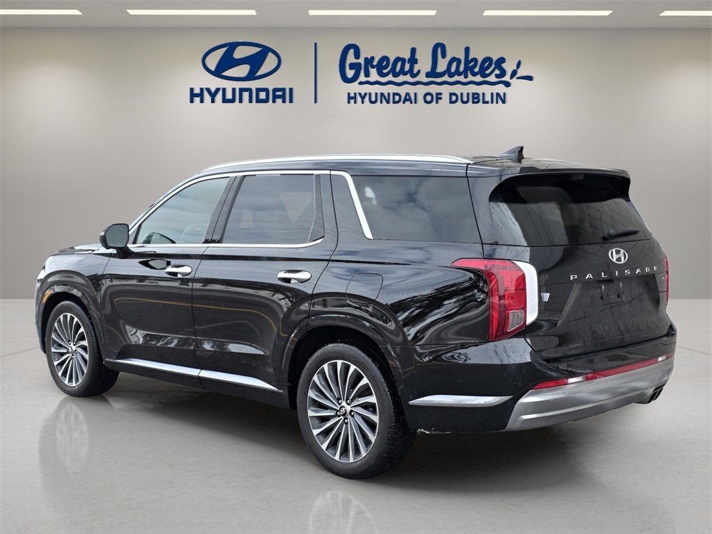 Certified 2025 Hyundai Palisade Calligraphy image 3