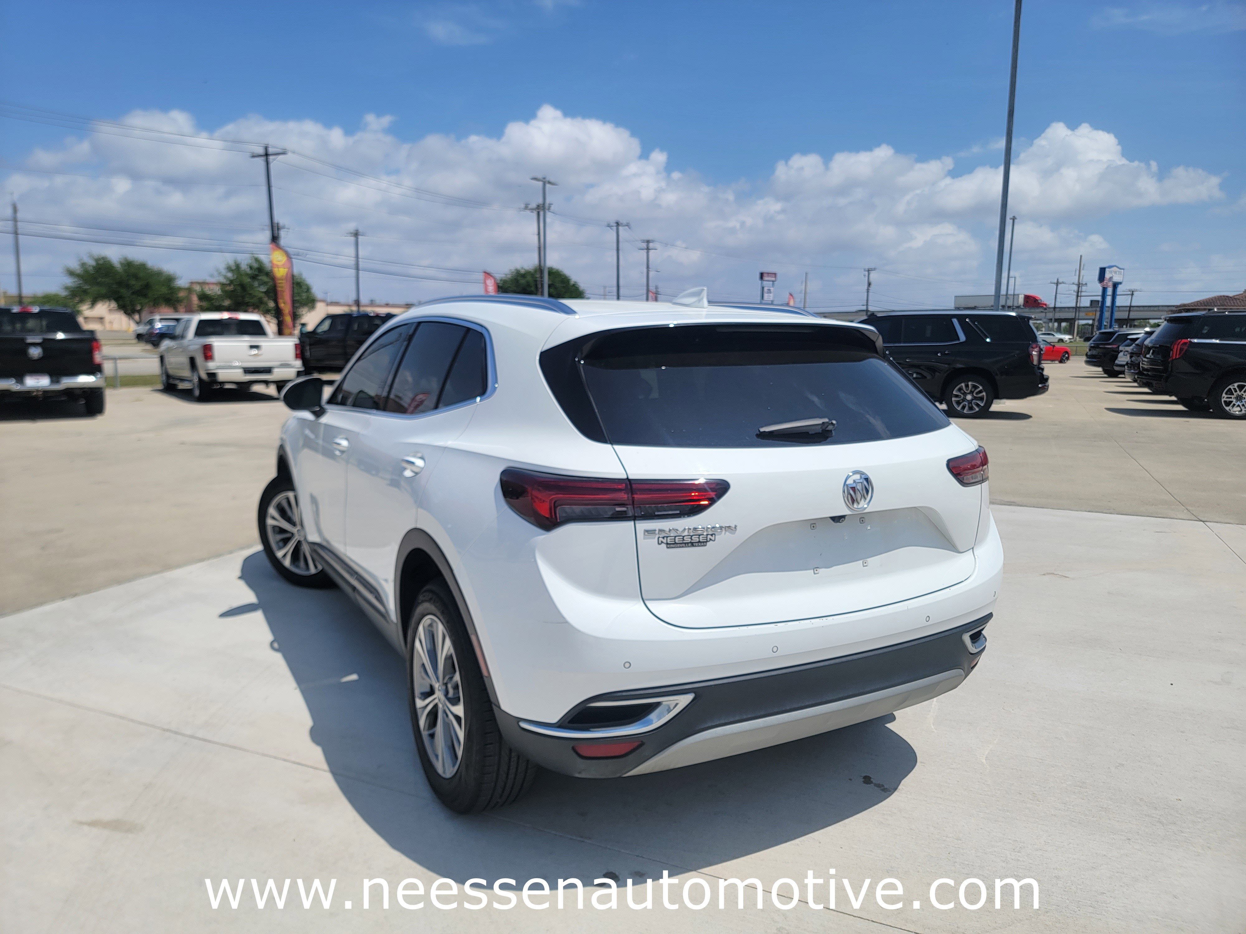 Used 2022 Buick Envision Preferred FWD image 5