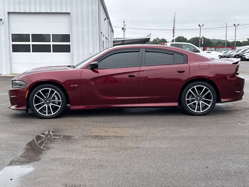 Used 2022 Dodge Challenger R/T Scat Pack w/ Shaker Package RWD image 8
