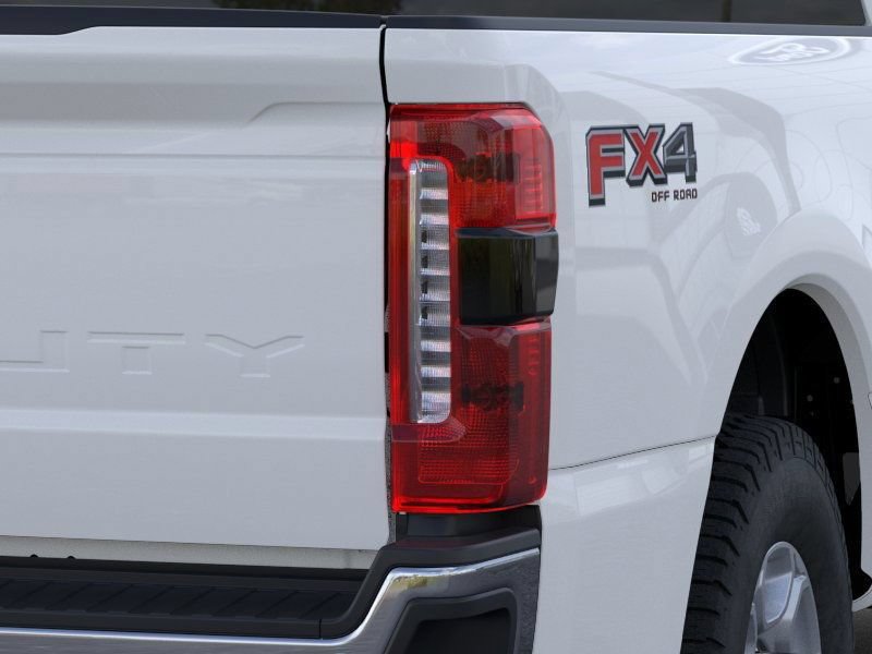 New 2026 Ford F250 XLT w/ XLT Premium Package AWD/4WD image 44