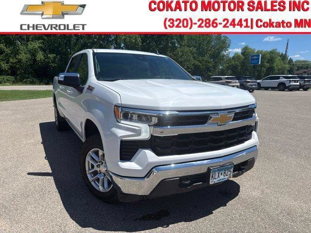 Used 2023 Chevrolet Silverado 1500 LT w/ Z71 Off-Road Package AWD/4WD image 1