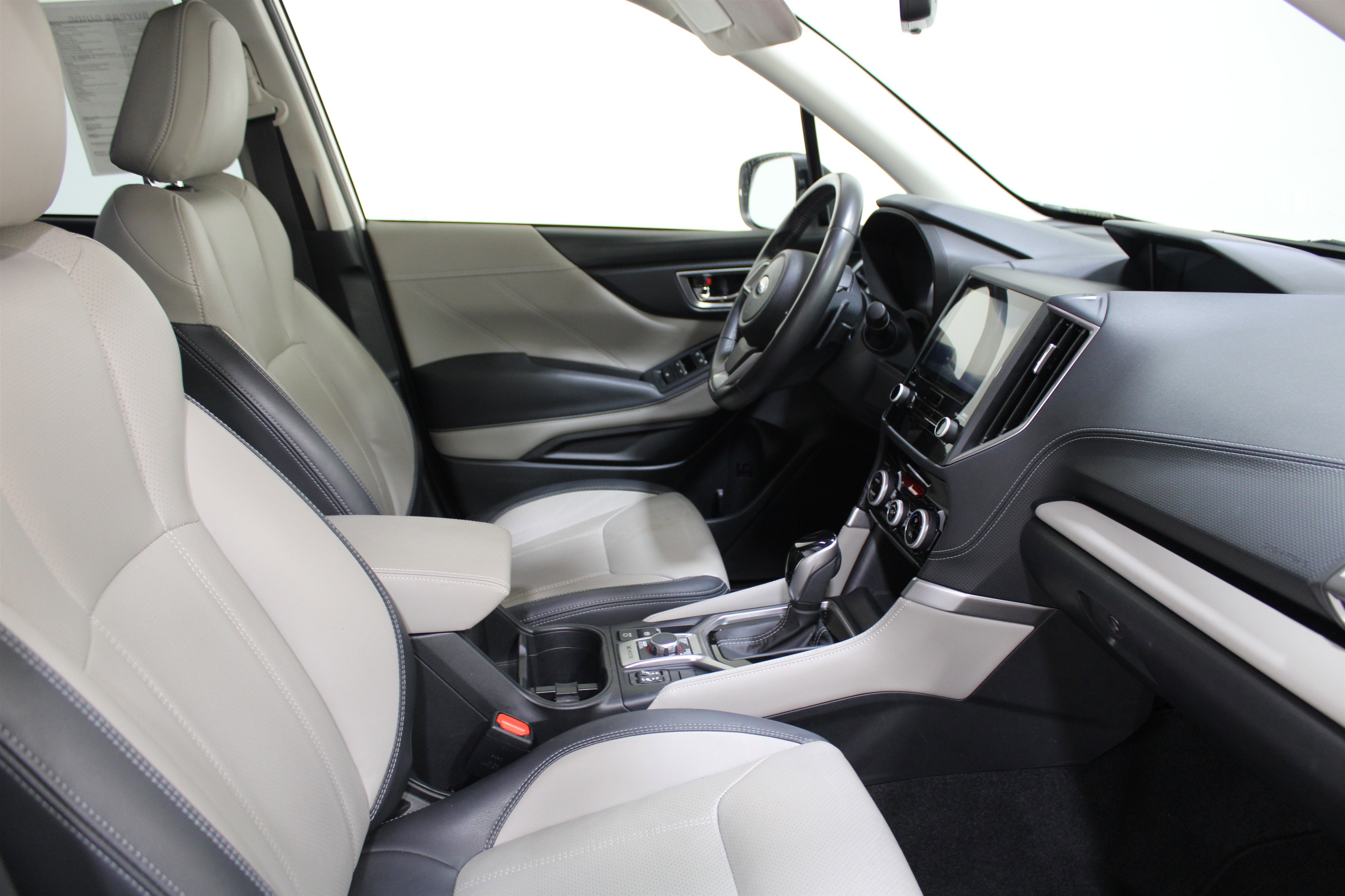 Used 2023 Subaru Forester Limited AWD/4WD image 24