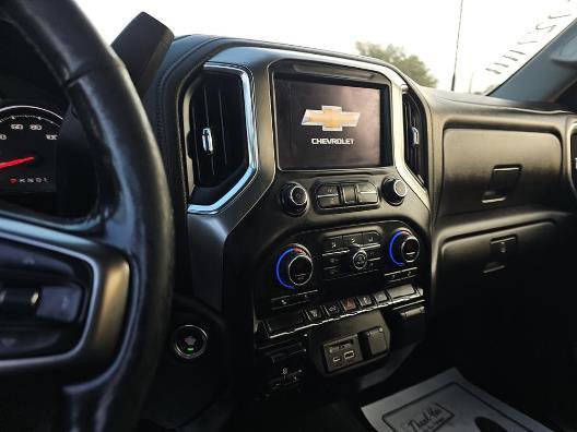 Used 2020 Chevrolet Silverado 3500 LT w/ Convenience Package image 10