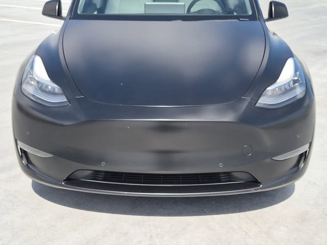 Used 2020 Tesla Model Y Performance image 9