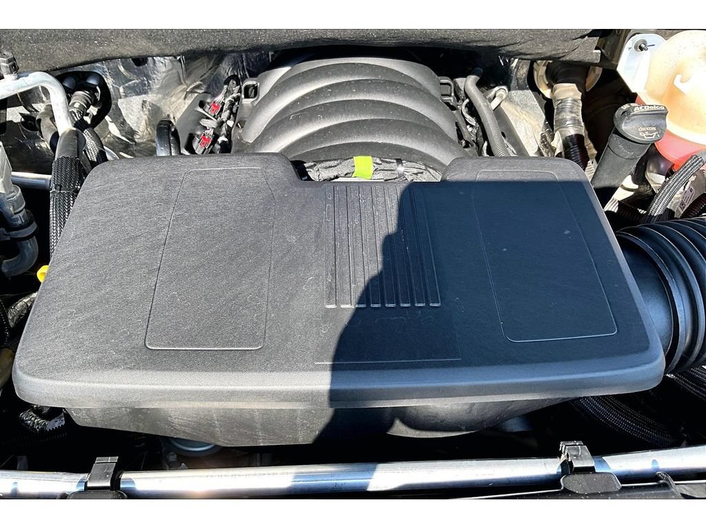 Used 2024 Chevrolet Silverado 1500 LT Trail Boss w/ LT Trail Boss Premium Package AWD/4WD image 32