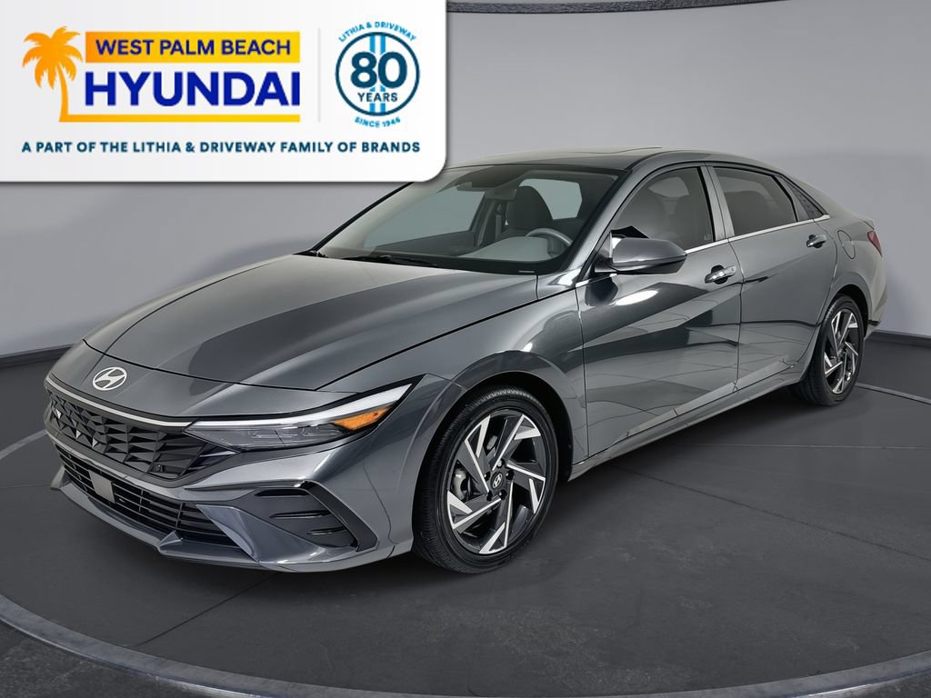 New 2025 Hyundai Elantra SEL w/ Cargo Package