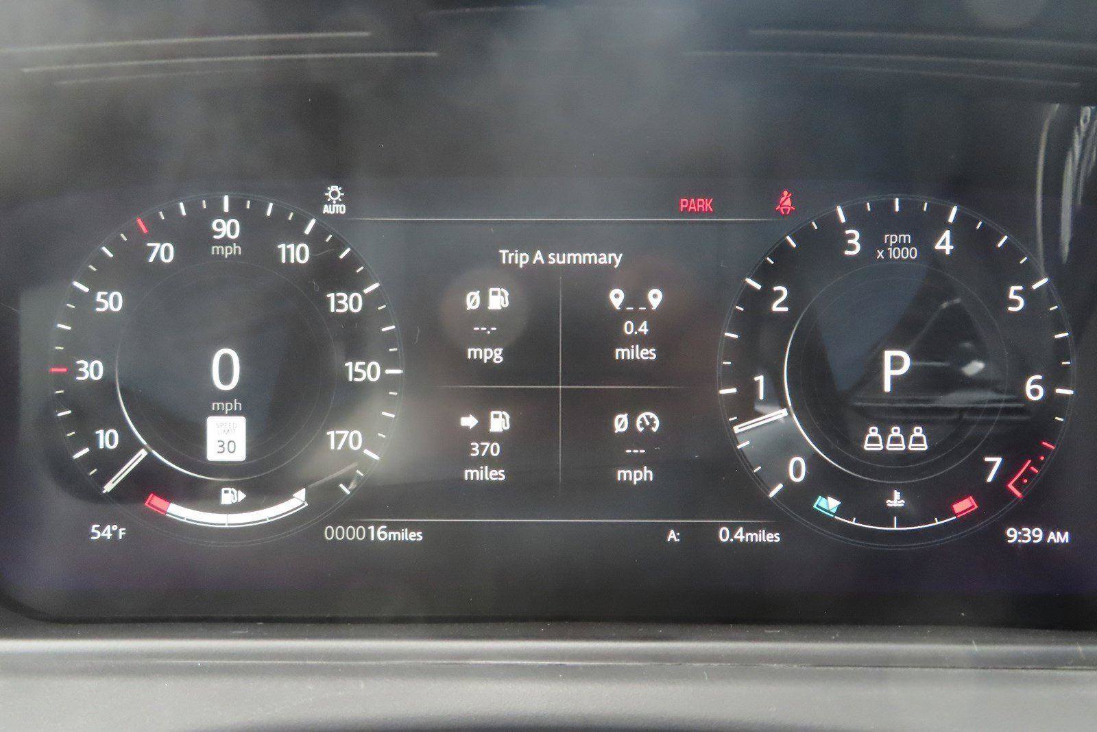Certified 2023 Land Rover Range Rover Velar R-Dynamic S AWD/4WD image 31