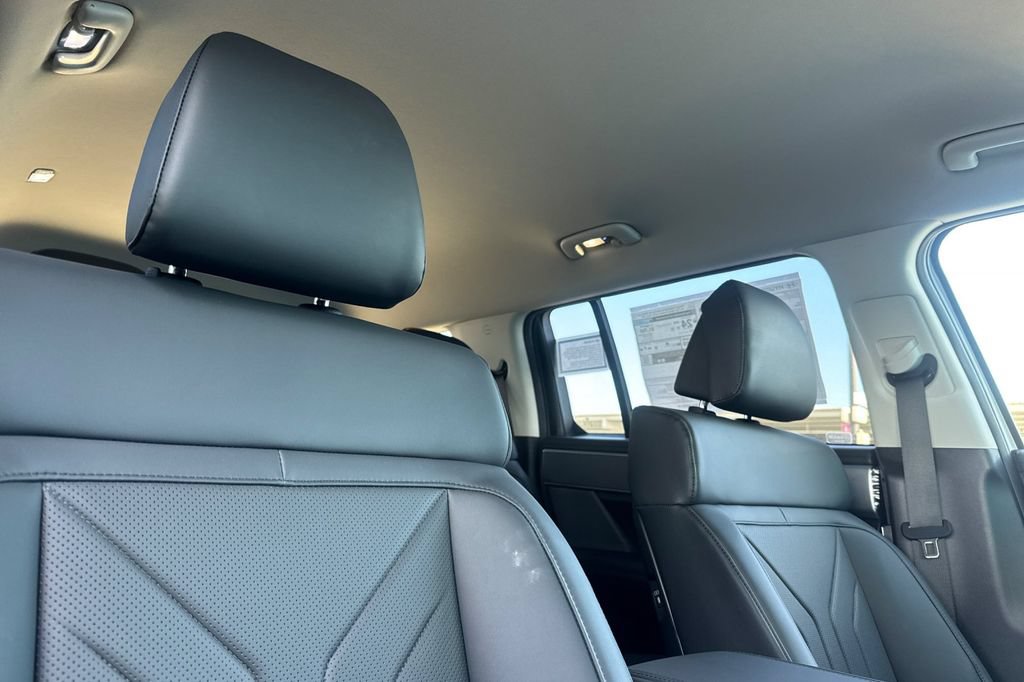 New 2026 Hyundai Santa Fe SEL FWD image 16