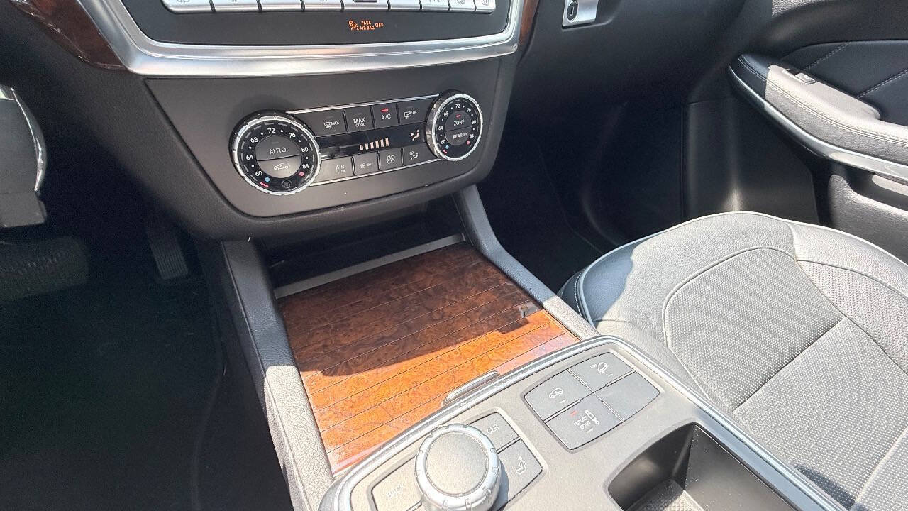 Used 2014 Mercedes-Benz GL 550 4MATIC image 73