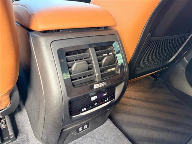 Certified 2024 BMW X3 sDrive30i w/ Premium Package w/ZPA RWD image 18