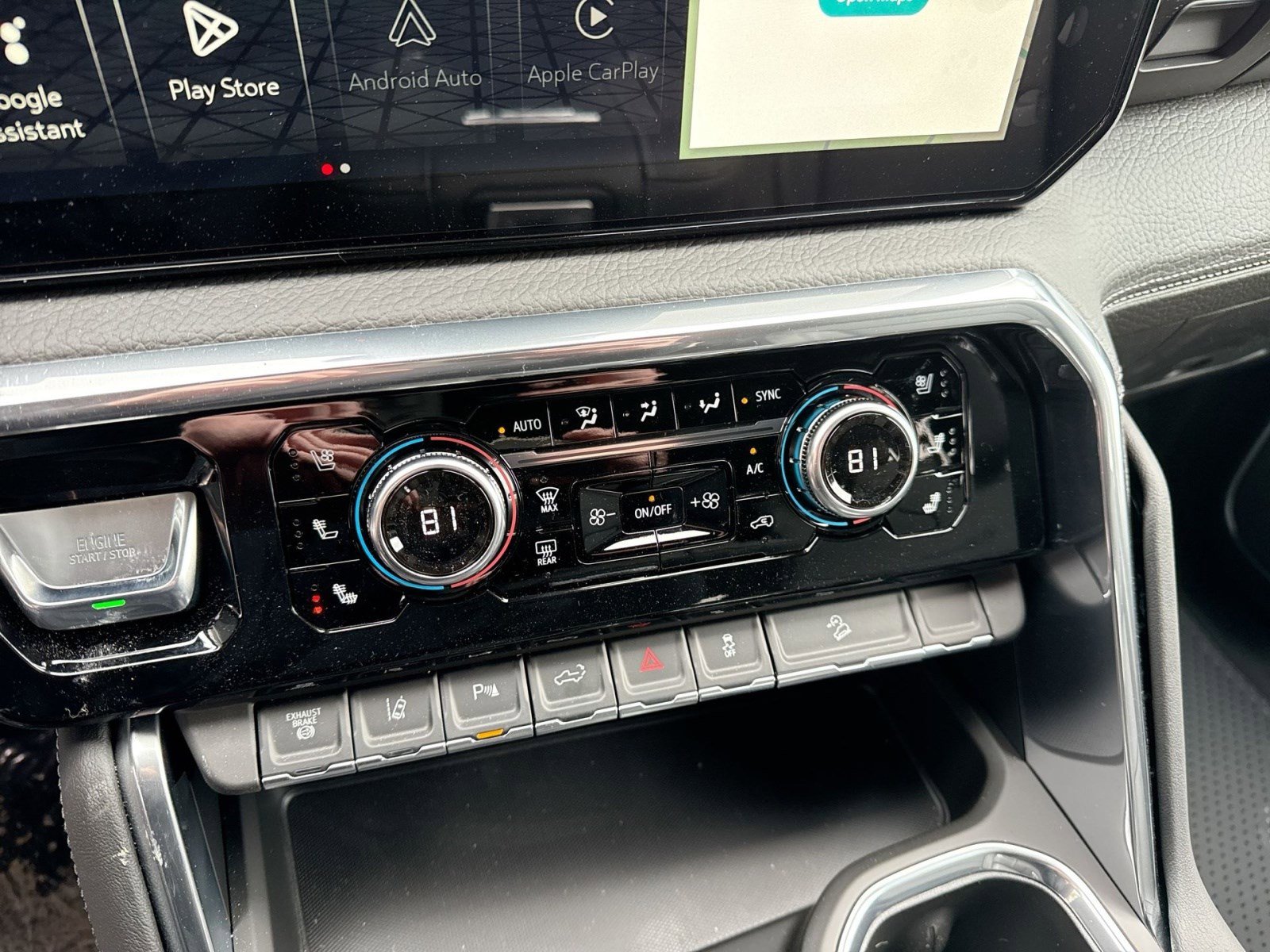 New 2026 GMC Sierra 2500 Denali w/ Denali Reserve Package image 15