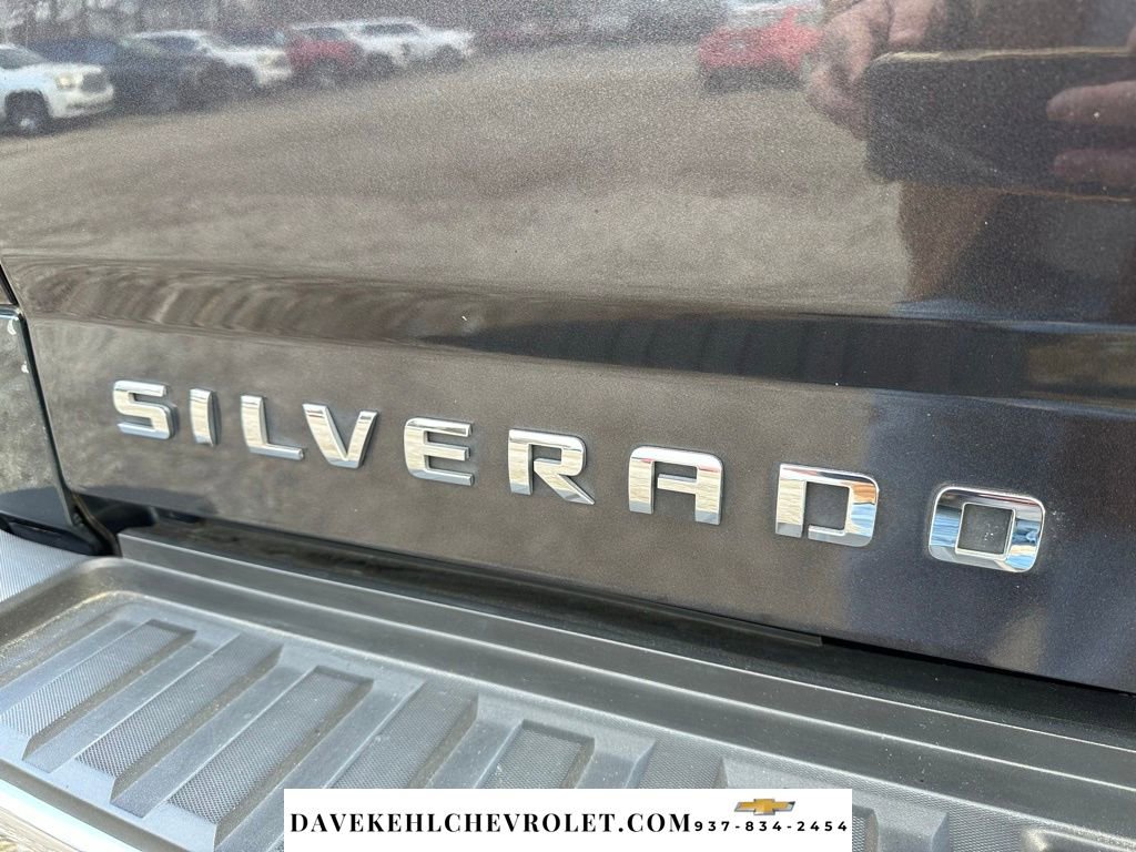 Used 2018 Chevrolet Silverado 2500 LTZ w/ LTZ Plus Package AWD/4WD image 18