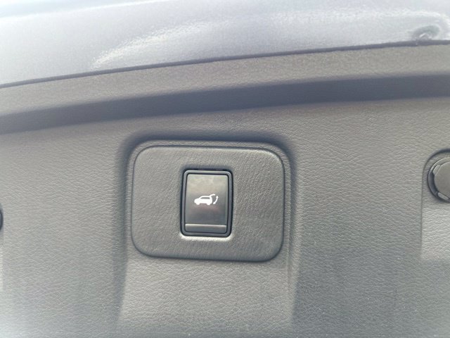 Used 2021 Nissan Murano SV AWD/4WD image 15