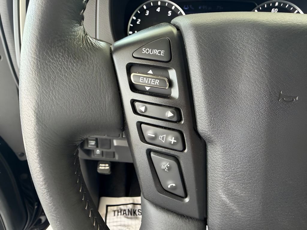 Used 2025 Nissan Frontier SV w/ SV Convenience Package image 23