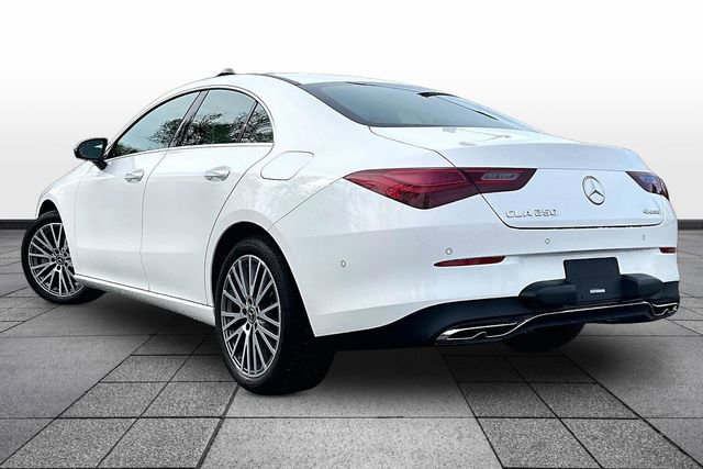 Used 2025 Mercedes-Benz CLA 250 4MATIC image 3
