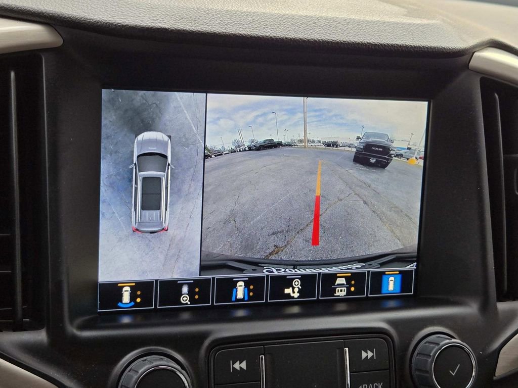 Used 2024 GMC Terrain Denali w/ Denali Premium Package image 28