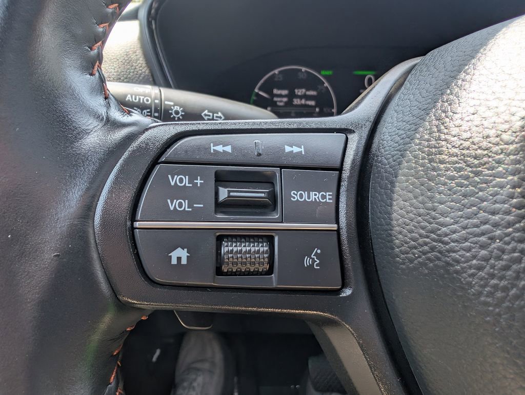 Used 2025 Honda CR-V Sport image 27