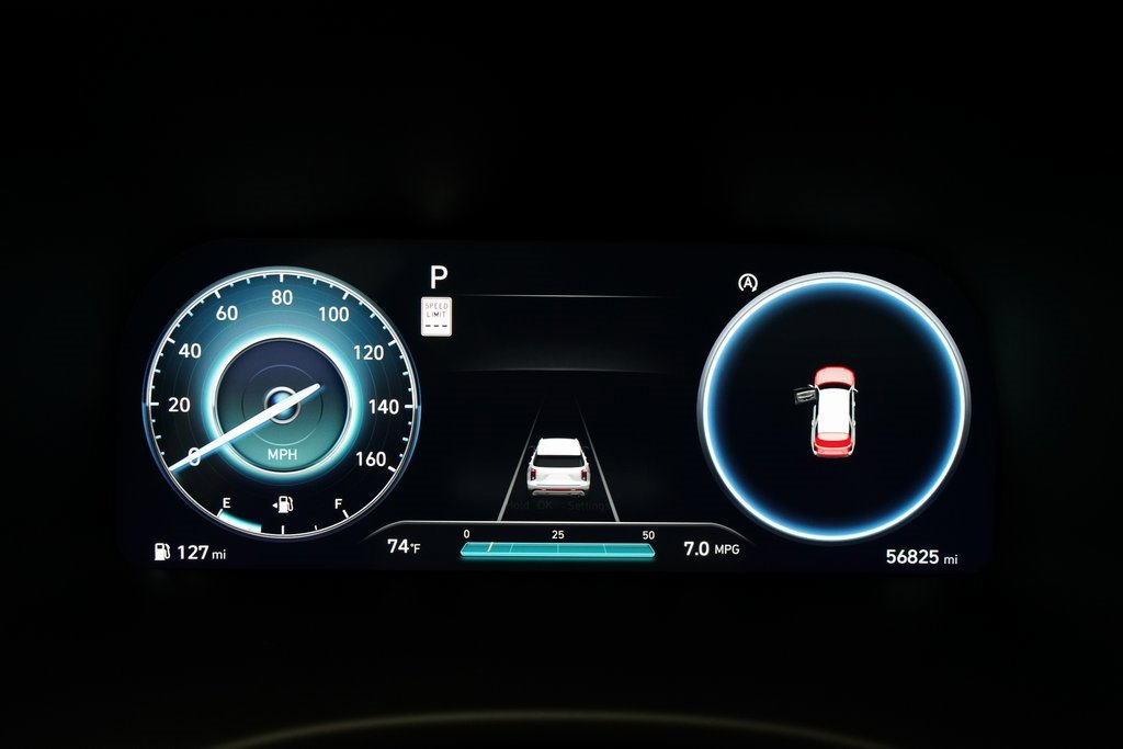 Used 2024 Hyundai Palisade Limited image 2