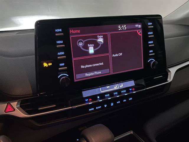 Used 2024 Toyota Sienna LE image 17