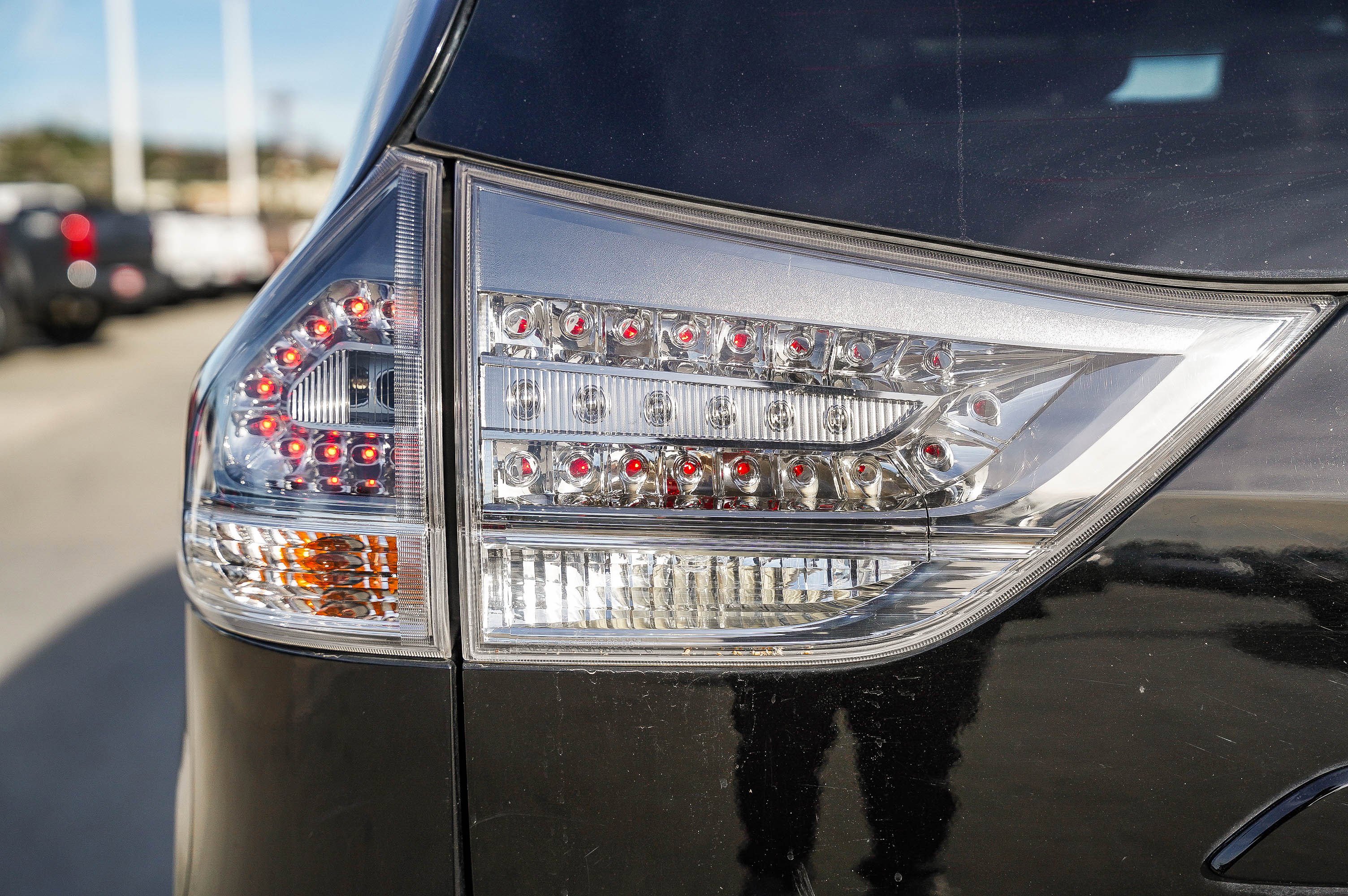 Used 2014 Toyota Sienna SE image 12