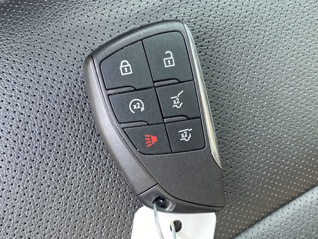Used 2024 Chevrolet Suburban Premier AWD/4WD image 28