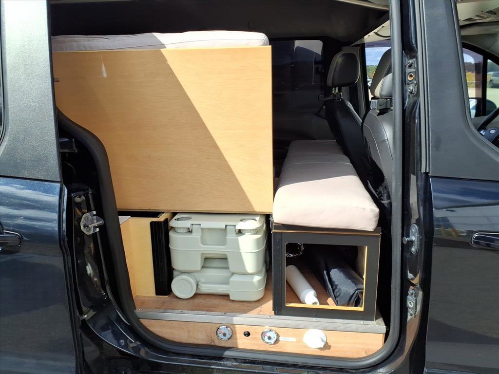 Used 2014 Ford Transit Connect Titanium image 7