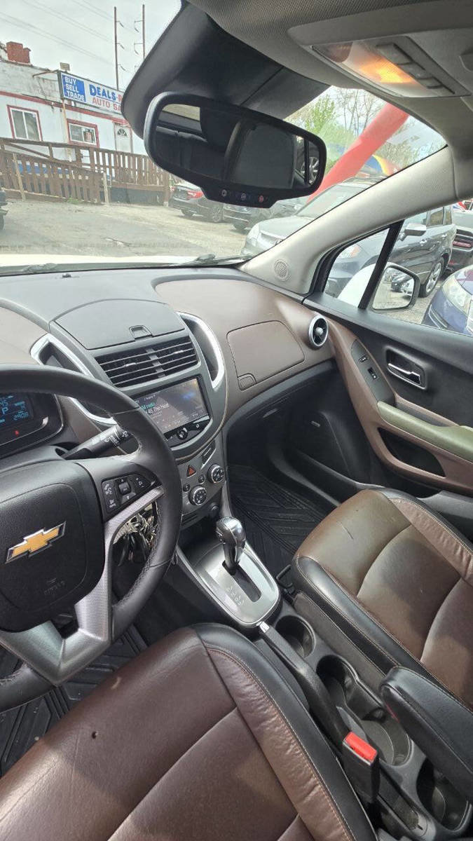 Used 2015 Chevrolet Trax LTZ w/ LPO, Protection Package AWD/4WD image 6