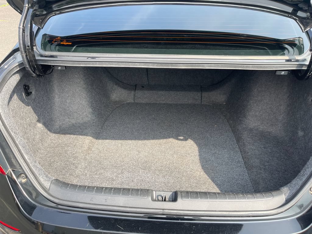 Used 2018 Honda Accord Sport image 17
