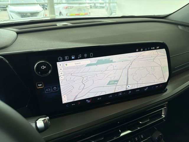 New 2026 Chevrolet Traverse LT w/ Midnight/Sport Edition image 26