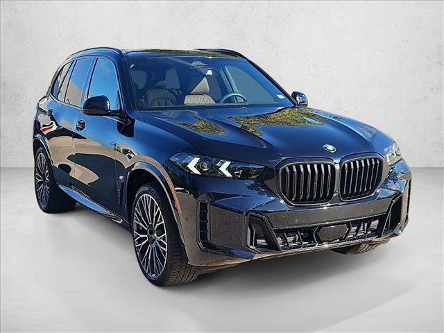Used 2026 BMW X5 xDrive40i w/ M Sport Package image 3